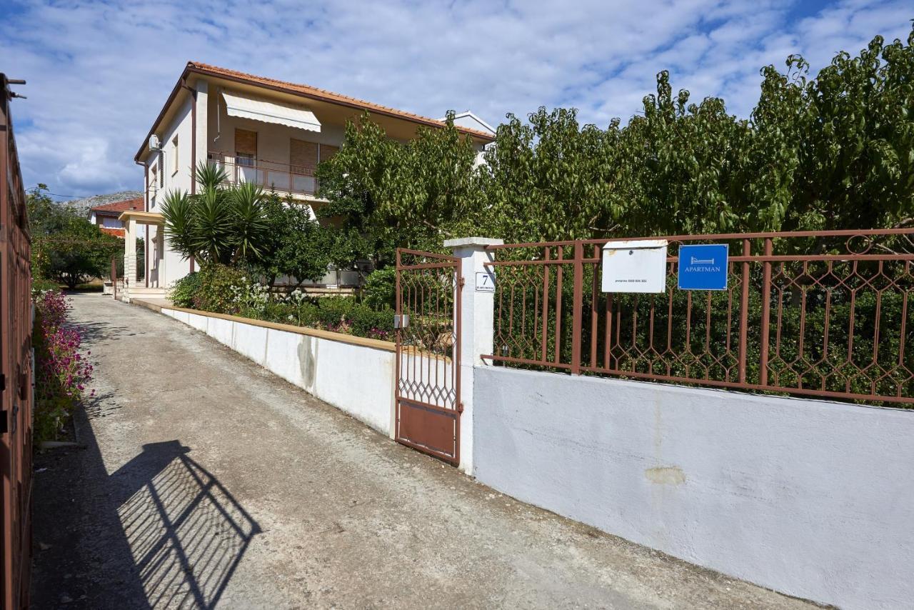 Triple Room Trogir 13102B Ngoại thất bức ảnh